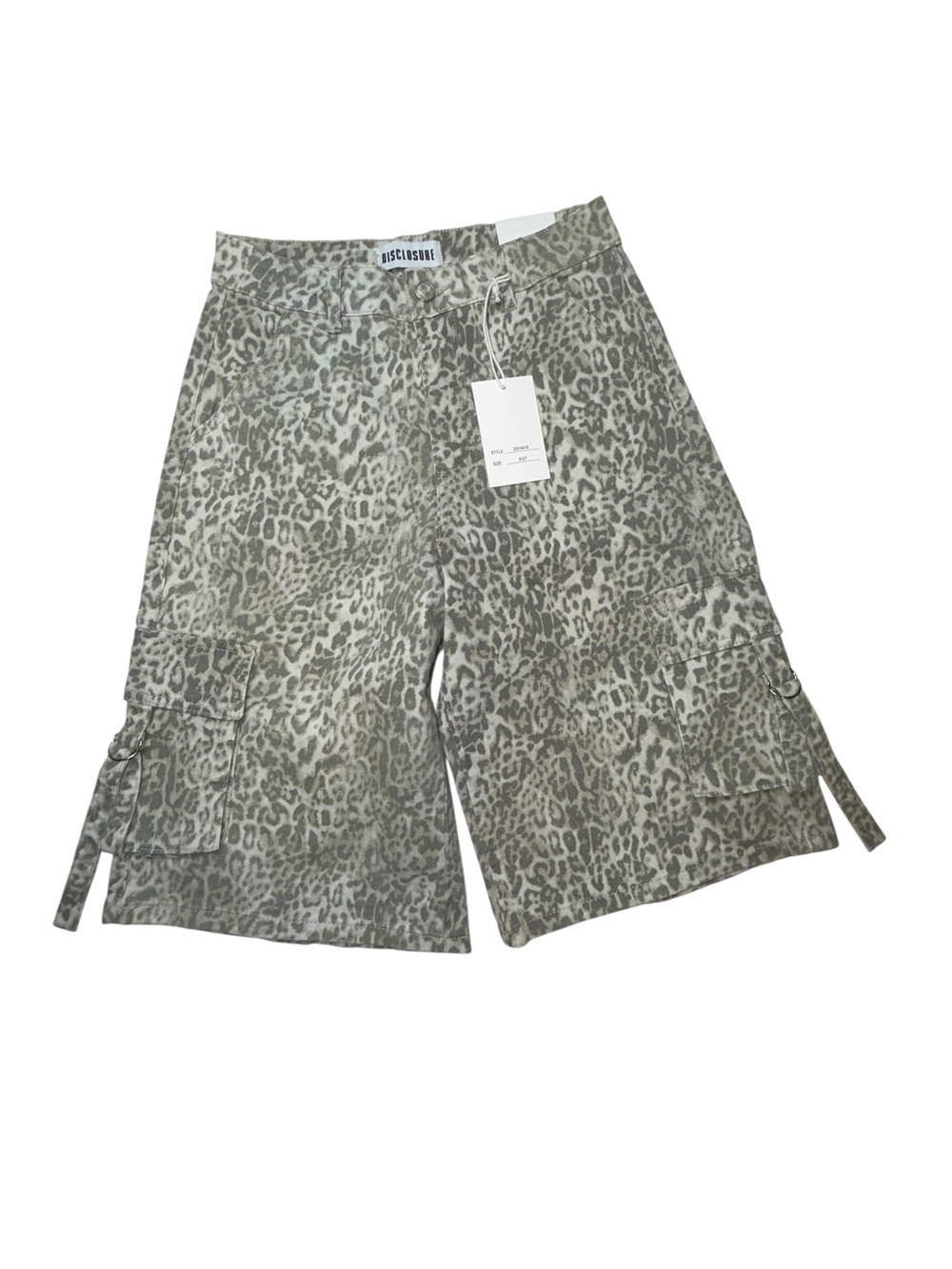 Disclosure Women's Leopard Cargo Shorts in Taupe